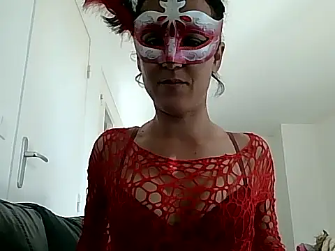 Masquegirlmysterious online show from 10-13-25, 11:56