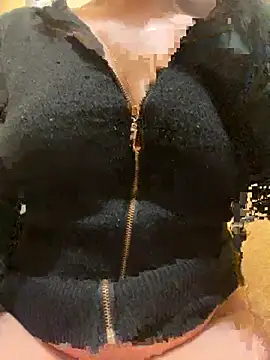 Snapshot of Angel__lika chatting on 04-26-26, 11:02 Angel lika online show from 04-26-26, 11:02
