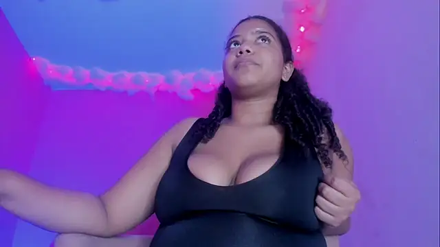 Snapshot of sharlot_evans_ chatting on 11-05-25, 12:19 sharlot evans online show from 11-05-25, 12:19