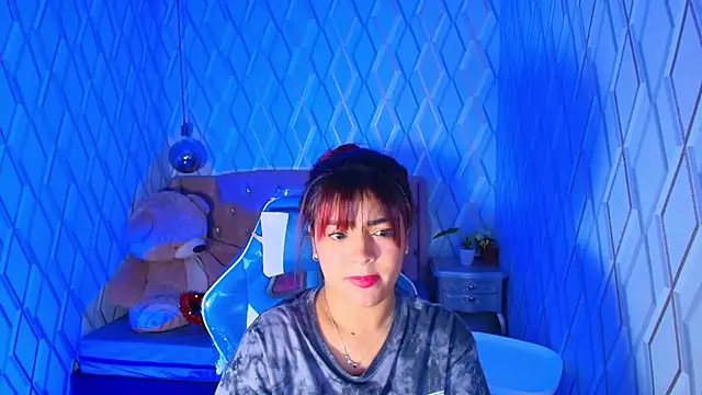 NicolleTaylor online show from 02-22-26, 04:15