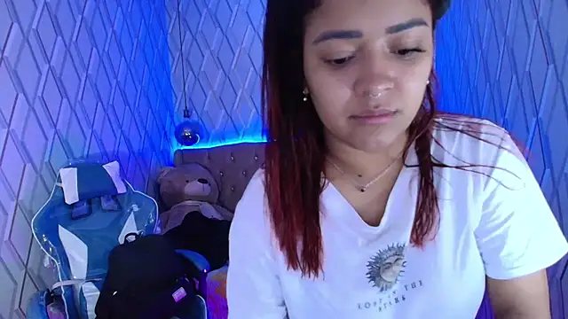 NicolleTaylor online show from 10-24-25, 04:11