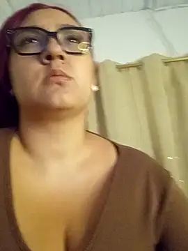 Snapshot of Isabella_Du chatting on 04-27-26, 03:04 Isabella Du online show from 04-27-26, 03:04