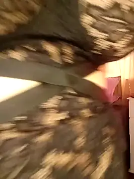 Snapshot of Isabella_Du chatting on 02-13-26, 04:29 Isabella Du online show from 02-13-26, 04:29