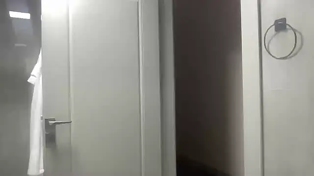 petitebeauty online show from 01-17-26, 03:32