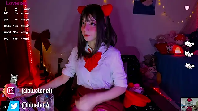 Snapshot of bluelen chatting on 02-16-25, 08:10 bluelen online show from 02-16-25, 08:10