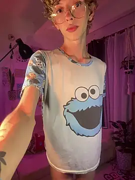 Snapshot of lyamthommpson chatting on 02-21-26, 03:41 lyamthommpson online show from 02-21-26, 03:41