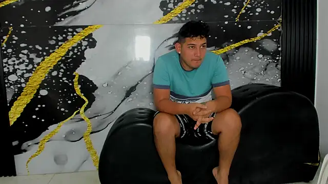 sweethot    online show from 10-03-25, 01:45