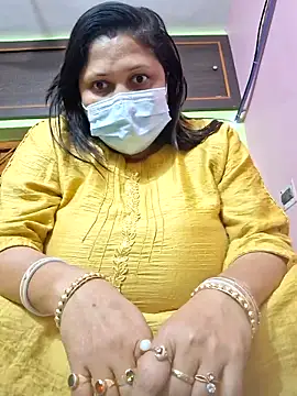 Snapshot of kunjan789 chatting on 01-04-25, 01:10 kunjan789 online show from 01-04-25, 01:10