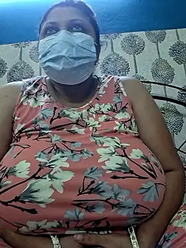 Snapshot of kunjan789 chatting on 09-25-25, 04:07 kunjan789 online show from 09-25-25, 04:07