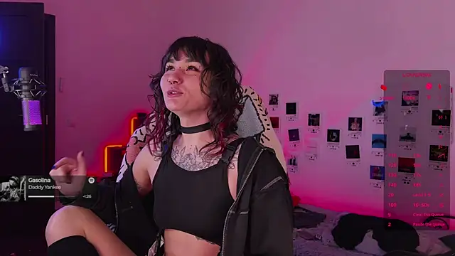 deadlysweet online show from 10-21-25, 12:32