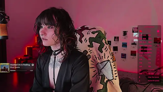 deadlysweet online show from 11-23-25, 01:04