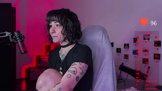 deadlysweet online show from 12-10-24, 11:30