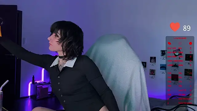 deadlysweet online show from 02-12-25, 04:54