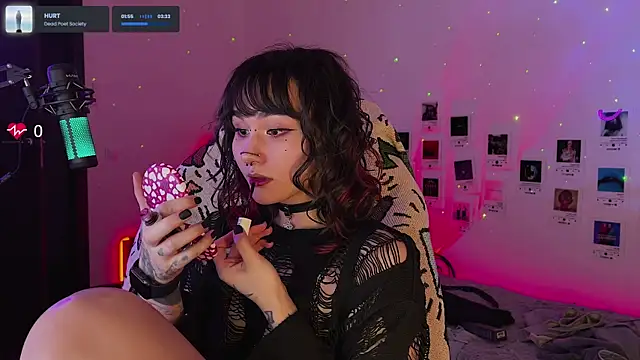 deadlysweet online show from 10-03-25, 01:20