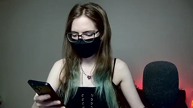 Snapshot of amber_candyfloss chatting on 10-29-25, 12:09 amber candyfloss online show from 10-29-25, 12:09