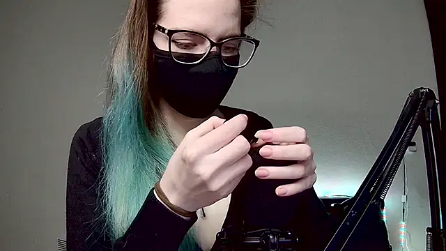 Snapshot of amber_candyfloss chatting on 03-03-25, 12:01 amber candyfloss online show from 03-03-25, 12:01