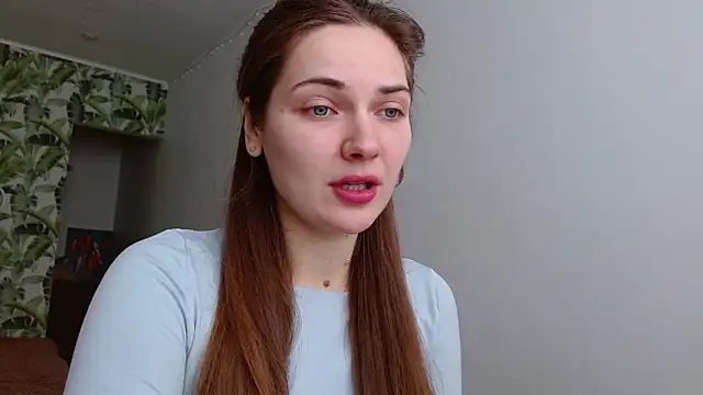Olivia shine online show from 02-24-25, 05:33
