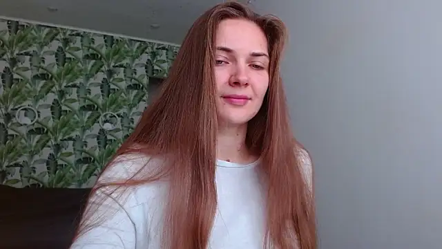 Olivia shine online show from 10-29-25, 05:28