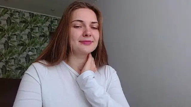 Olivia shine online show from 10-28-25, 05:29