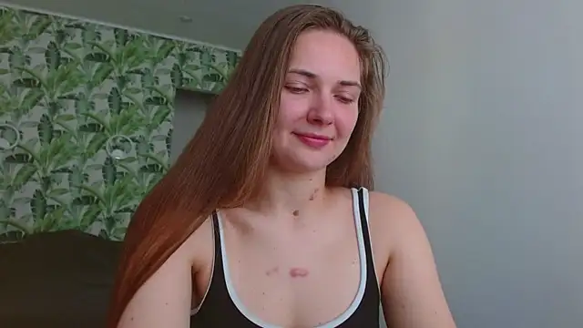 Olivia shine online show from 07-15-26, 04:30