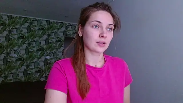 Olivia shine online show from 11-27-25, 05:19