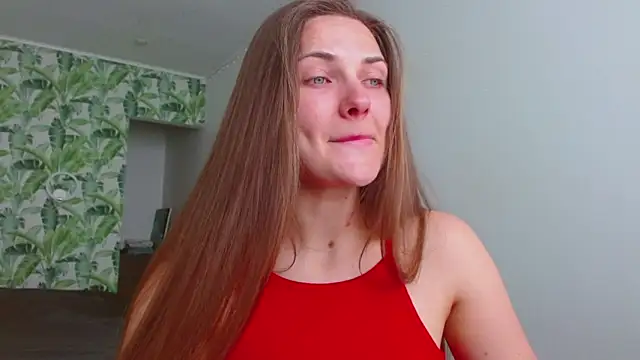 Snapshot of Olivia_shine chatting on 05-09-26, 04:27 Olivia shine online show from 05-09-26, 04:27