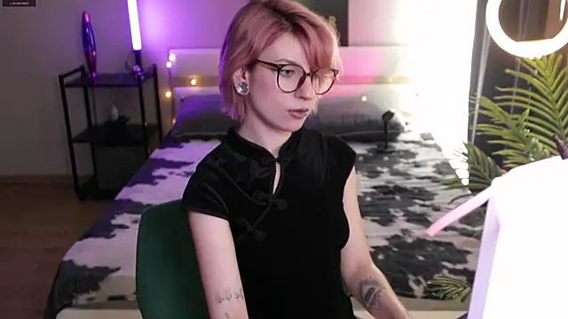  Moonlight t online show from 05-23-26, 12:59