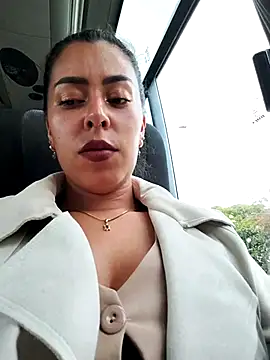 Emily Wane online show from 11-05-25, 03:59