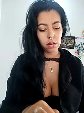 Emily Wane online show from 02-06-26, 04:25