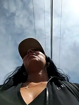 Snapshot of Emily_Wane chatting on 04-18-26, 03:03 Emily Wane online show from 04-18-26, 03:03