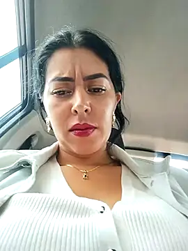 Emily Wane online show from 01-10-26, 03:29