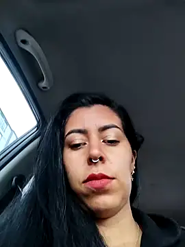 Snapshot of Emily_Wane chatting on 10-11-25, 05:25 Emily Wane online show from 10-11-25, 05:25