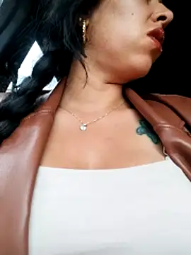 Emily Wane online show from 04-09-26, 06:25