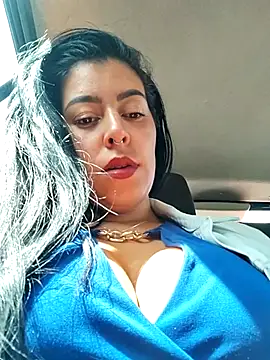 Snapshot of Emily_Wane chatting on 10-04-25, 02:51 Emily Wane online show from 10-04-25, 02:51