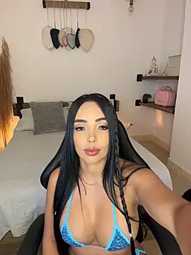 Snapshot of annyfosterr chatting on 05-27-26, 10:50 annyfosterr online show from 05-27-26, 10:50