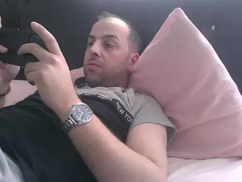 Snapshot of Yldrmm_9553 chatting on 05-16-26, 10:58 Yldrmm 9553 online show from 05-16-26, 10:58