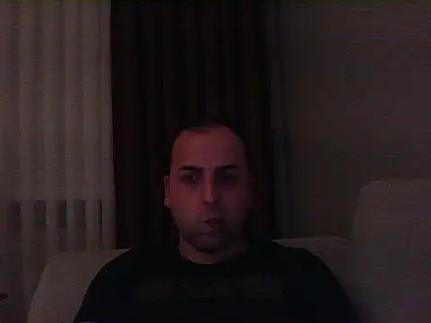 Snapshot of Yldrmm_9553 chatting on 05-29-26, 09:43 Yldrmm 9553 online show from 05-29-26, 09:43