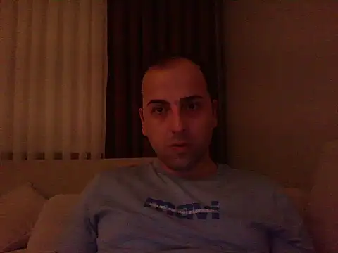 Snapshot of Yldrmm_9553 chatting on 06-10-26, 08:10 Yldrmm 9553 online show from 06-10-26, 08:10