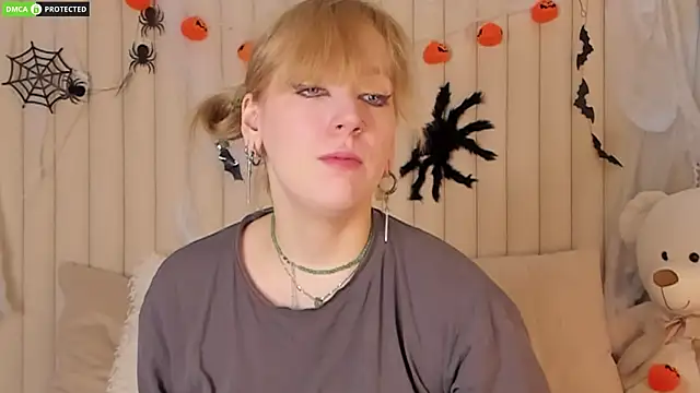 RachelCart online show from 10-21-25, 03:06