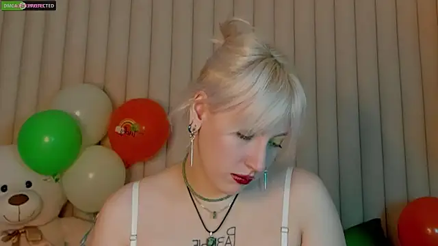RachelCart online show from 03-18-25, 03:45