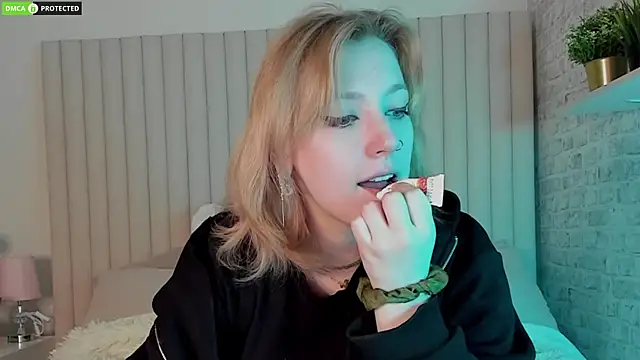 RachelCart online show from 11-22-25, 03:05