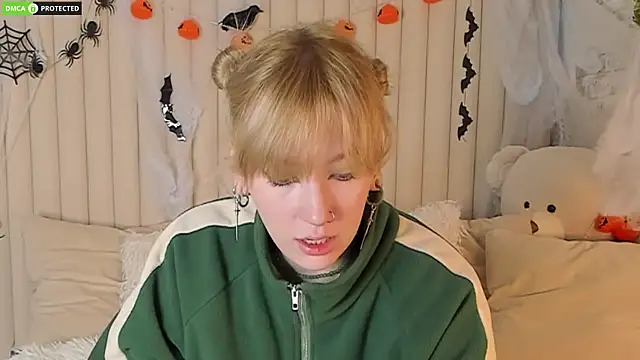 RachelCart online show from 10-24-25, 03:05