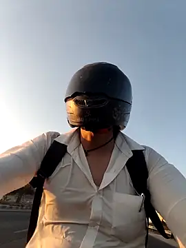 Snapshot of Lucifer21dragon chatting on 03-06-26, 12:55 Lucifer21dragon online show from 03-06-26, 12:55