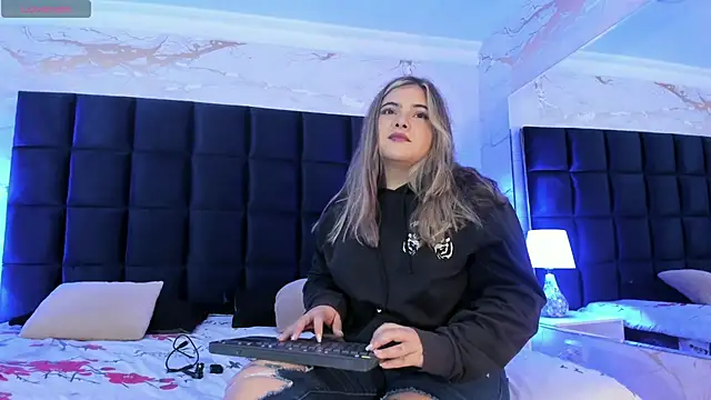 EVELIN MASON online show from 01-14-26, 09:51