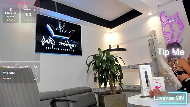 AnaRuiz online show from 09-17-25, 11:51