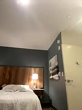 Loukoumonte online show from 11-17-25, 07:56