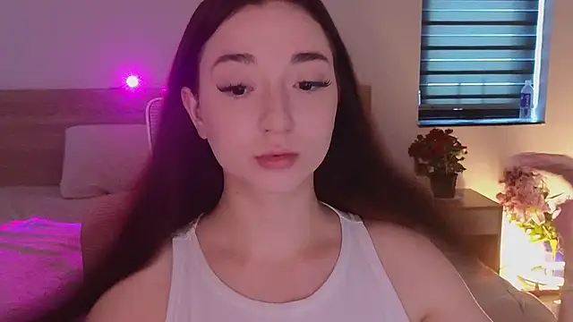 Snapshot of YasmineWest chatting on 05-23-26, 12:53 YasmineWest online show from 05-23-26, 12:53