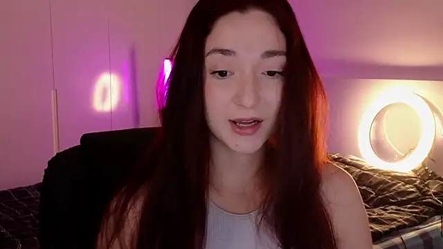 YasmineWest online show from 07-22-26, 09:11