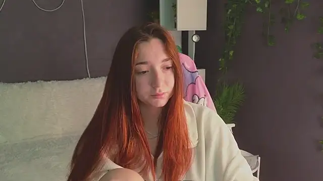 YasmineWest online show from 09-18-25, 01:41