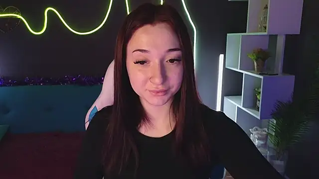 YasmineWest online show from 12-24-24, 01:16